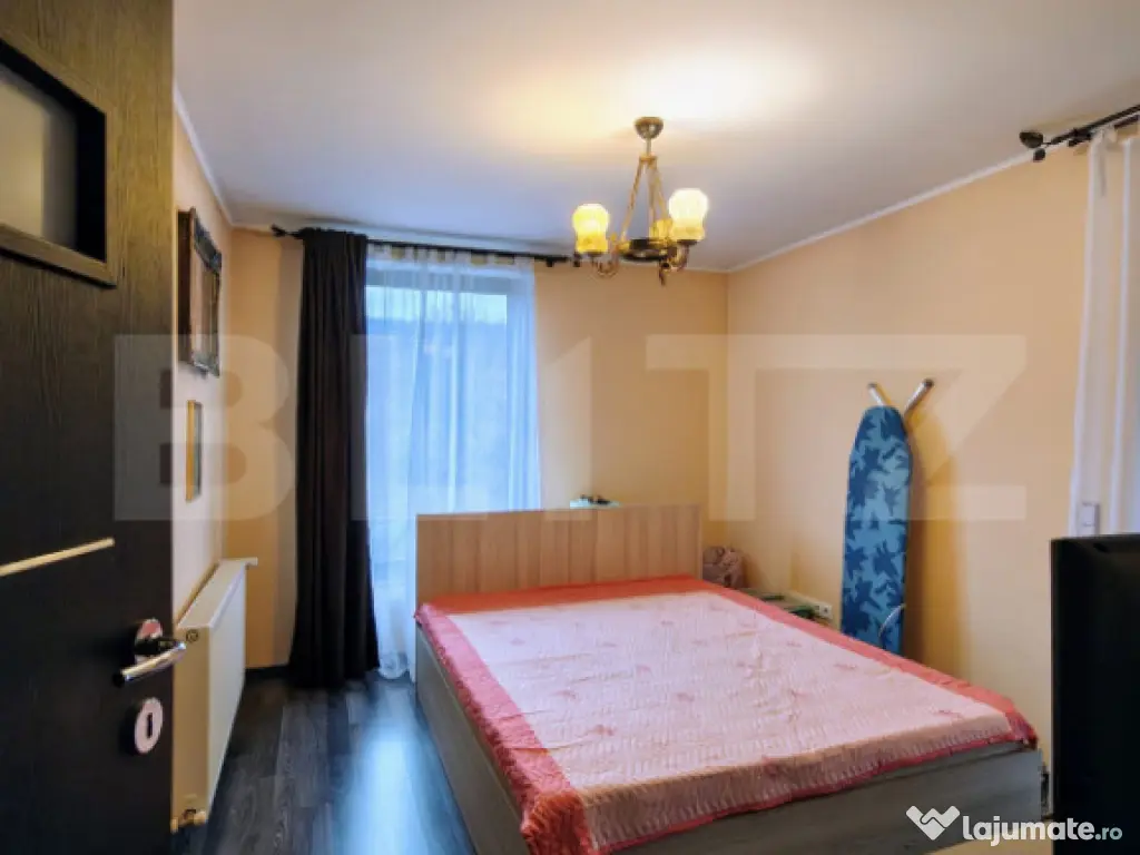 Casă spațioasă de vânzare în zona Rompetrol-Bistrita 