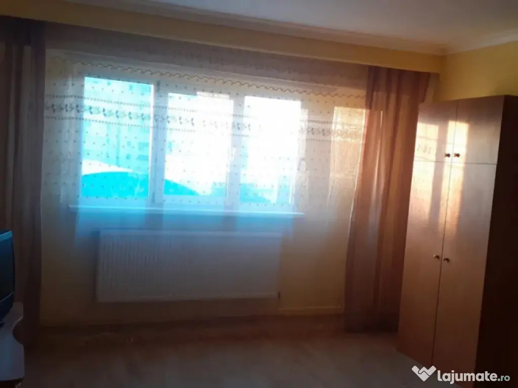 - Apartament 1 camera 39mp, confort 1 decomandat, Calarasi 4 