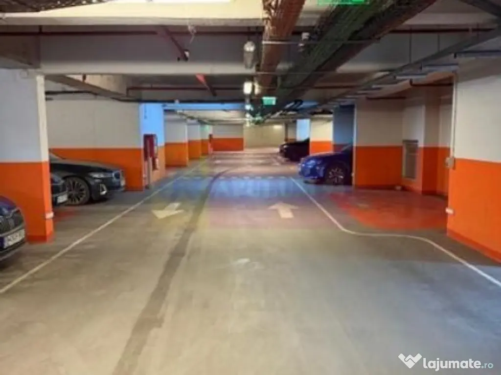 Vanzare apartament 4 camere in zona Calea Calarasilor,blo... 