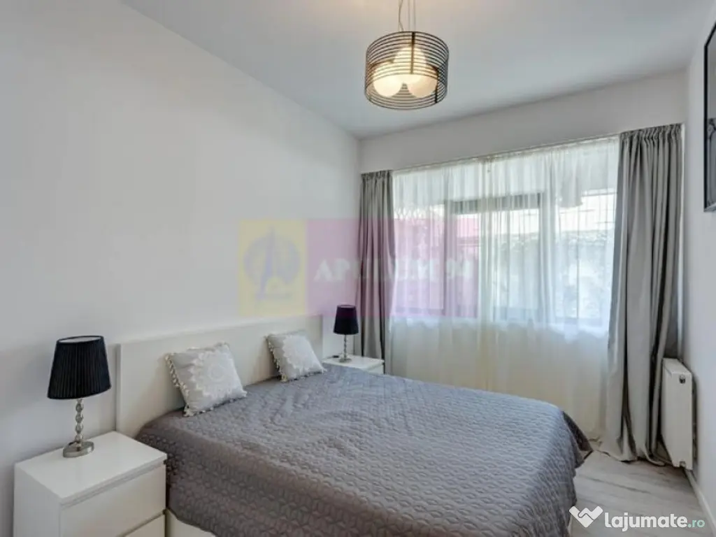 Vanzare apartament 4 camere in zona Calea Calarasilor,blo... 