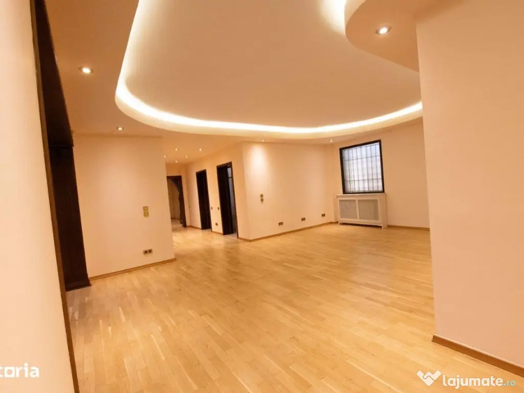 Vand vila P+2 Baneasa,lacul Herastrau consum 0,UNICA in Romania 