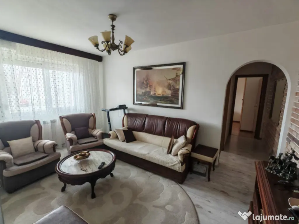 Apartament 3 camere, situat in zona Groapa - Inel II