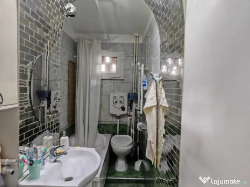 Apartament 3 camere, situat in zona Groapa - Inel II