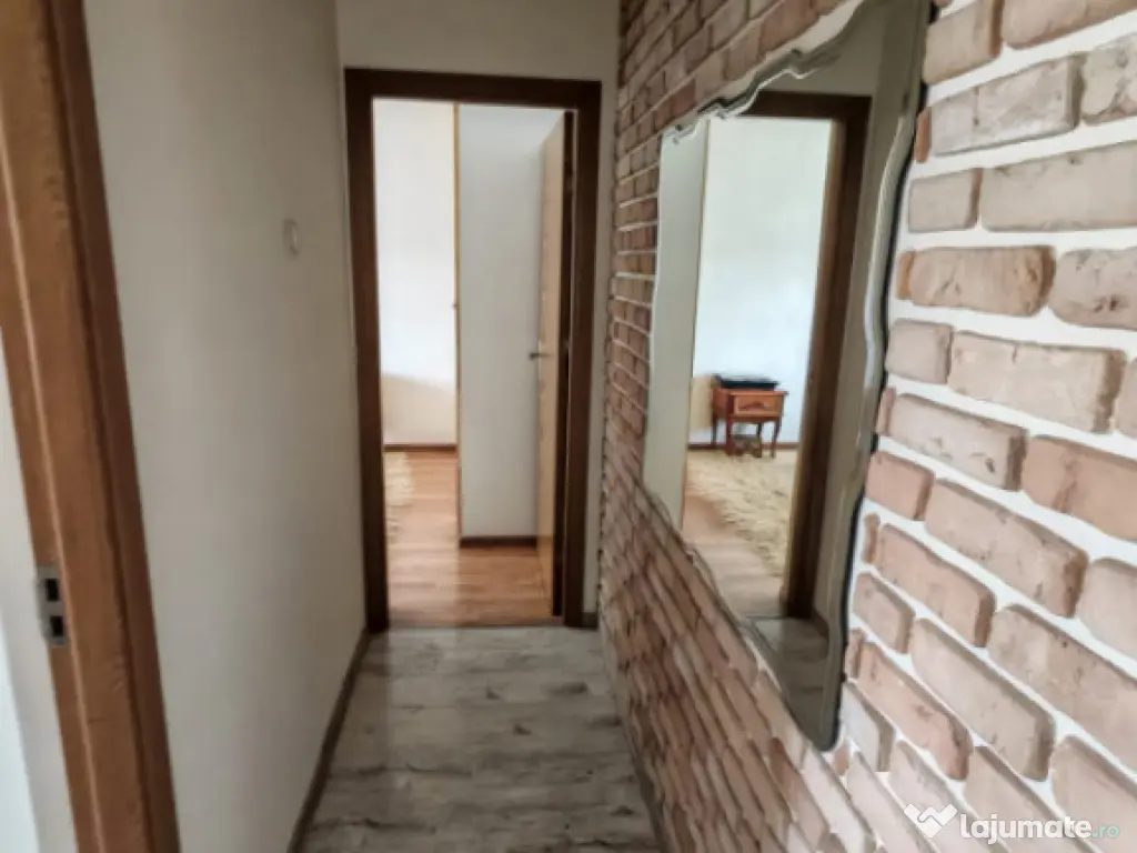 Apartament 3 camere, situat in zona Groapa - Inel II