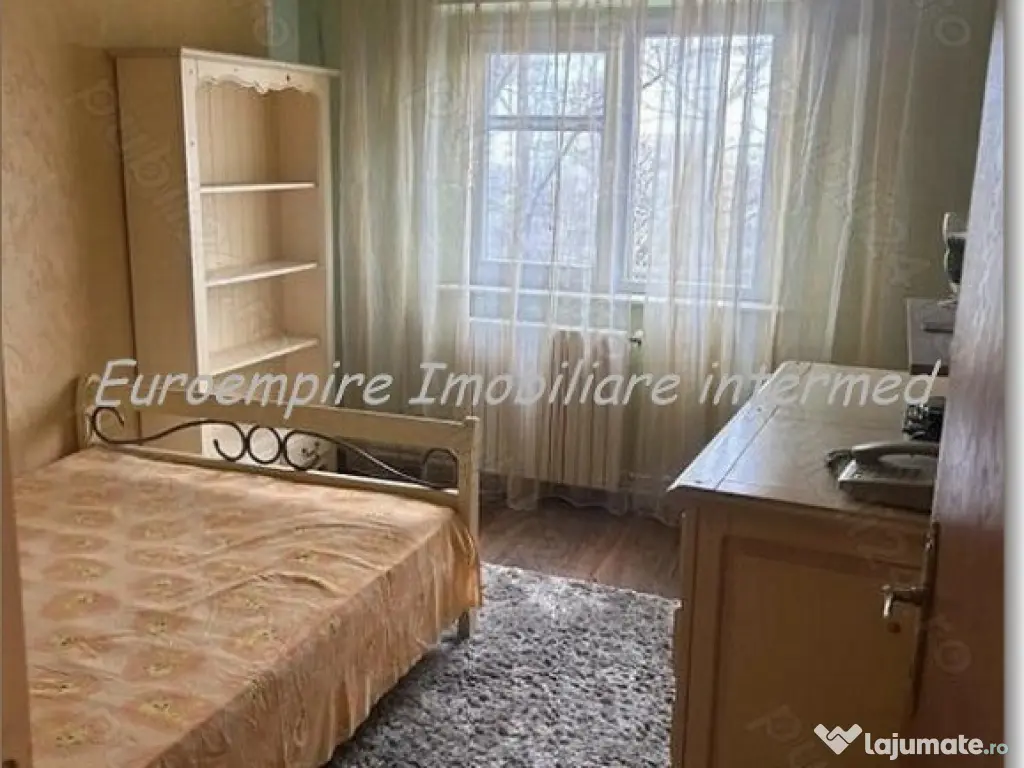 Apartament 3 camere decomandate zona Abator 