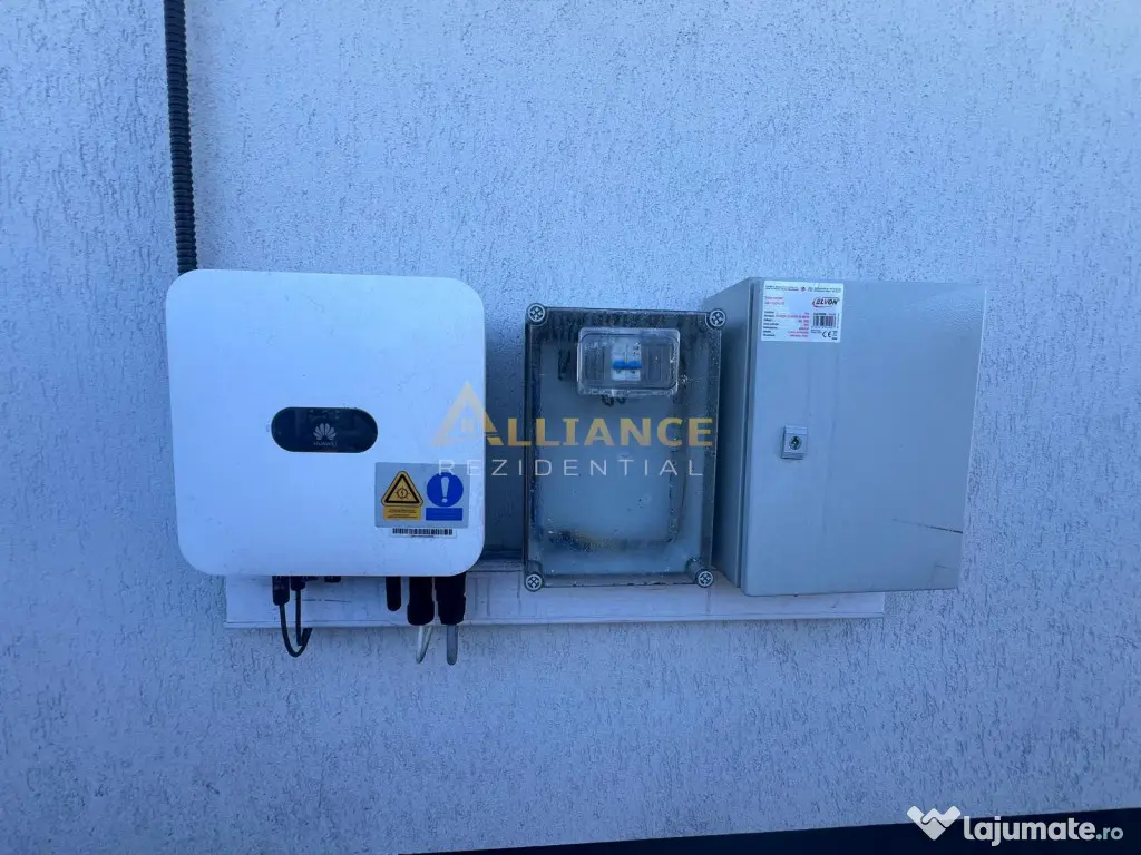 Casa individuala pe parter cu 4 camere // 2 bai // panouri 3 