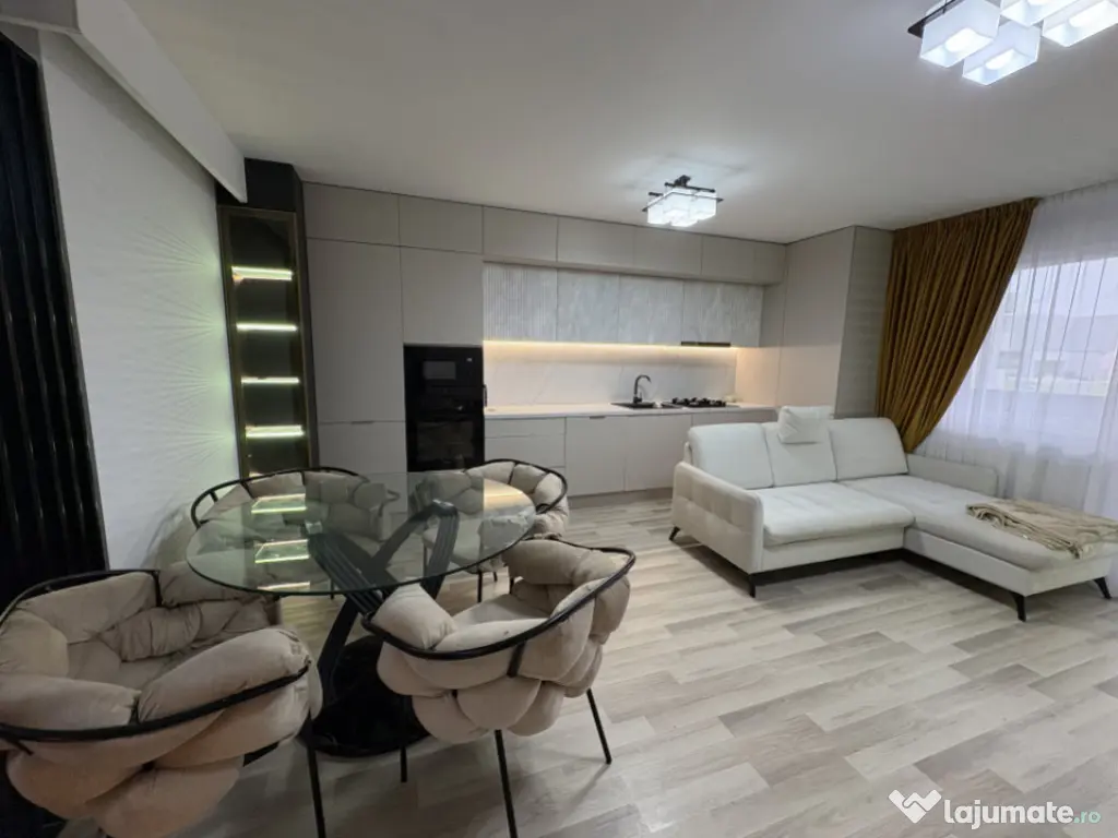 Apartament 2 camere, lux, parcare, zona Marasti 