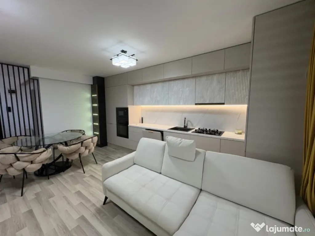 Apartament 2 camere, lux, parcare, zona Marasti 