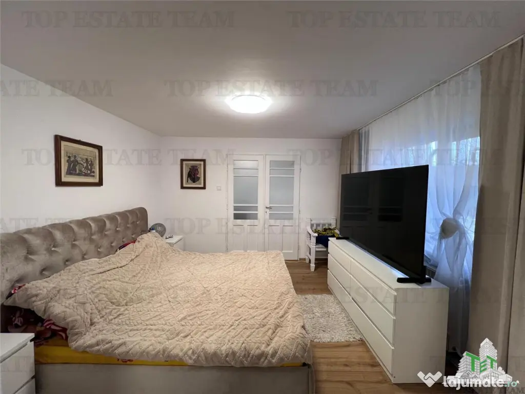 Vila individuala cuplata 6 camere S P M, cu incalzire pe cen