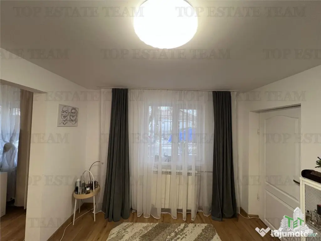 Vila individuala cuplata 6 camere S P M, cu incalzire pe cen