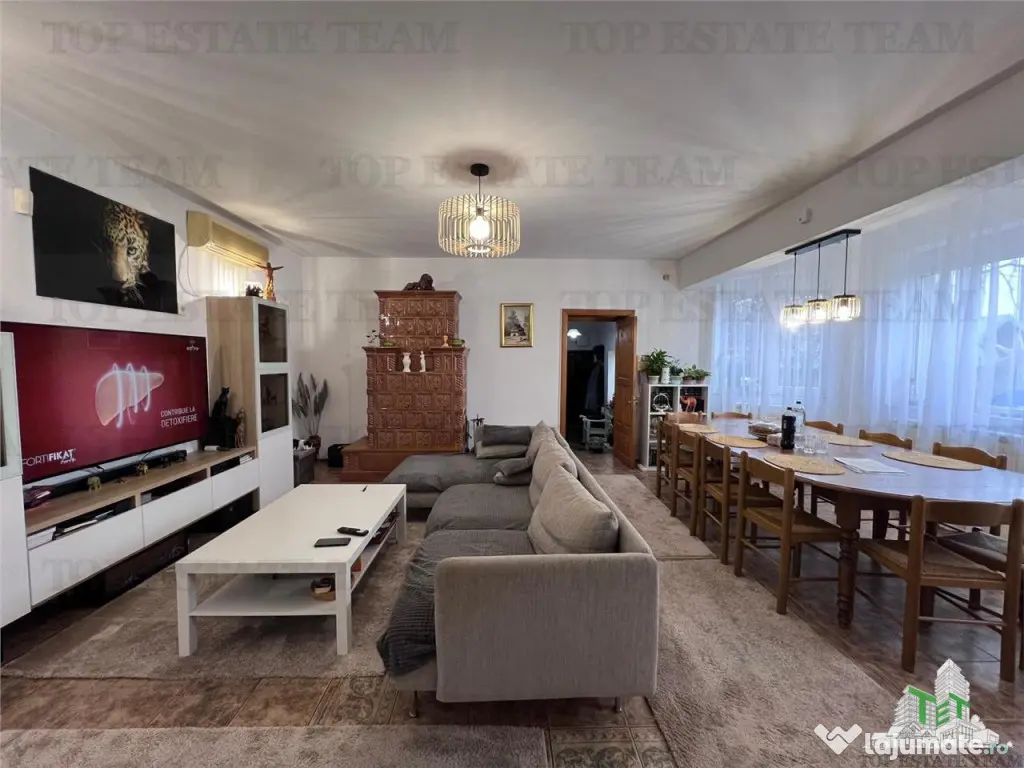 Vila individuala cuplata 6 camere S P M, cu incalzire pe cen