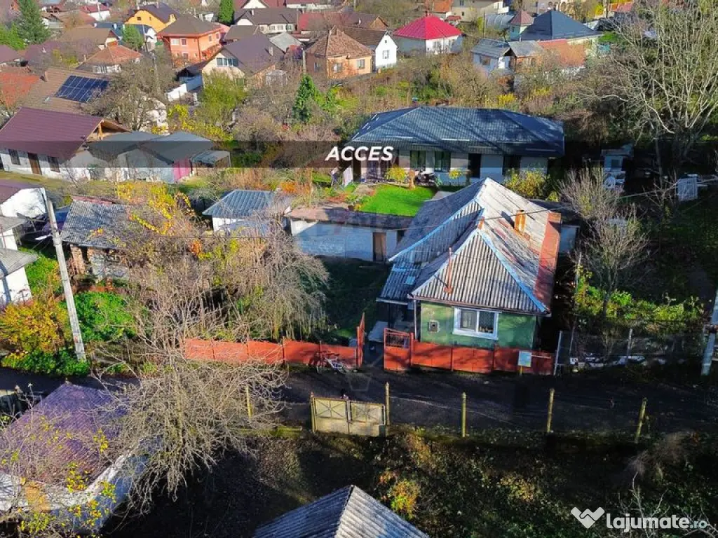 Casă cochetă, cu priveliște superbă asupra orașului ... 