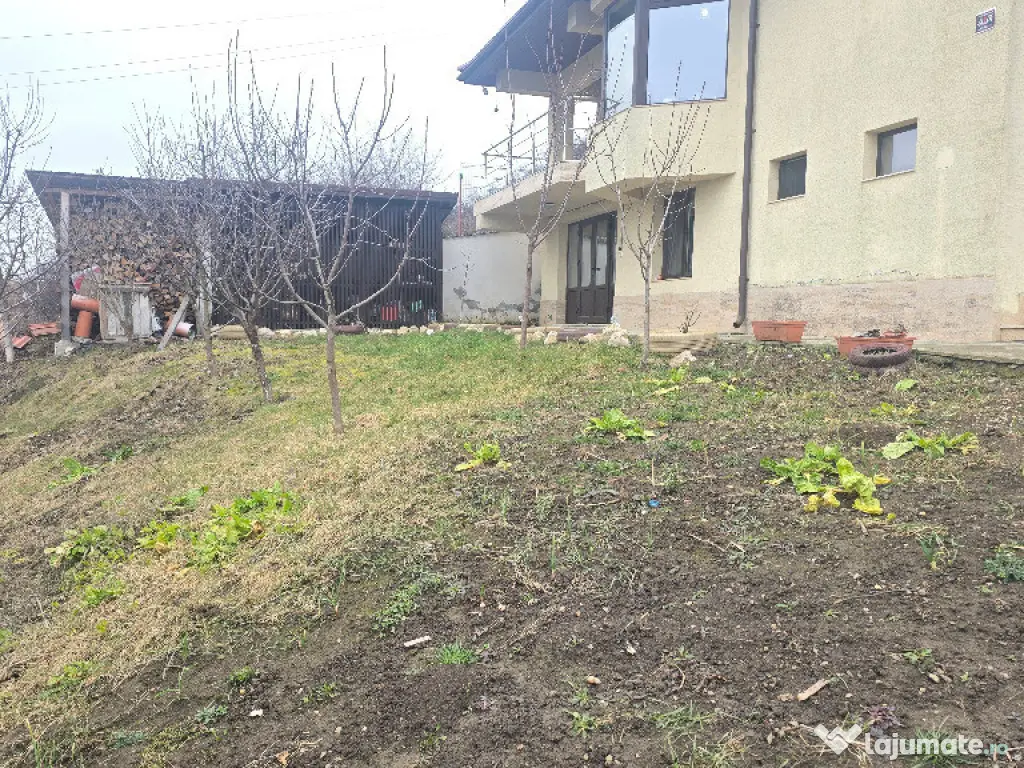 Vand casa in Deva, D+P, zona Zavoi, partea de jos, din anul 2017 