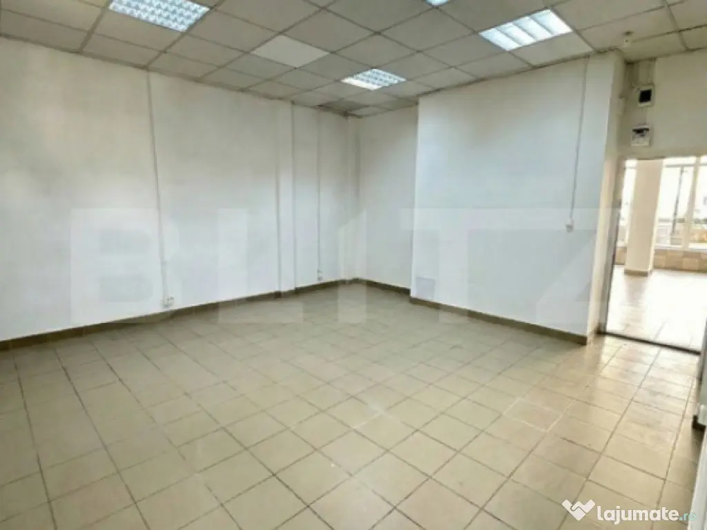 Spațiu comercial, 100 mp, vitrină, Mărăști 