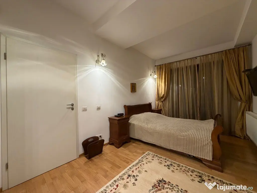 2 camere, Arcul de Triumf / Herăstrău, bloc 2006 