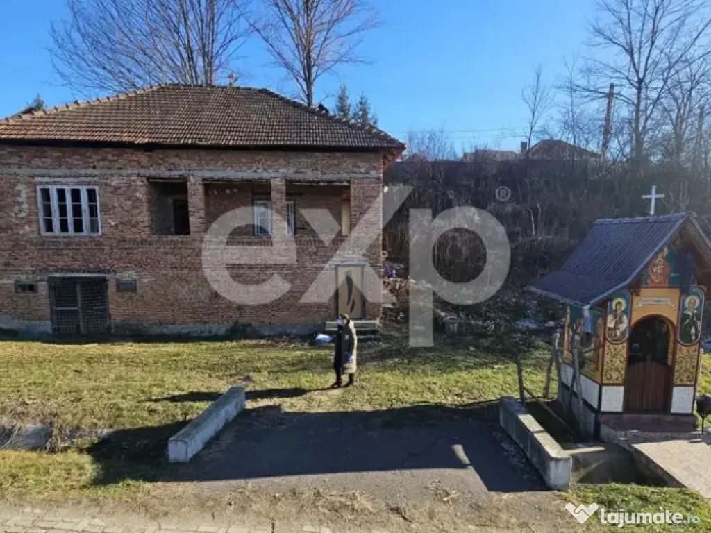 Casă 3 camere în Livezeni – Stâlpeni | 88 mp utili, ter