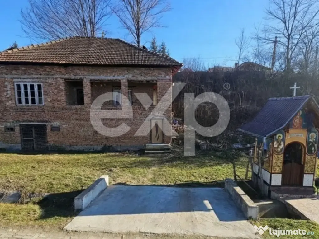 Casă 3 camere în Livezeni – Stâlpeni | 88 mp utili, ter 