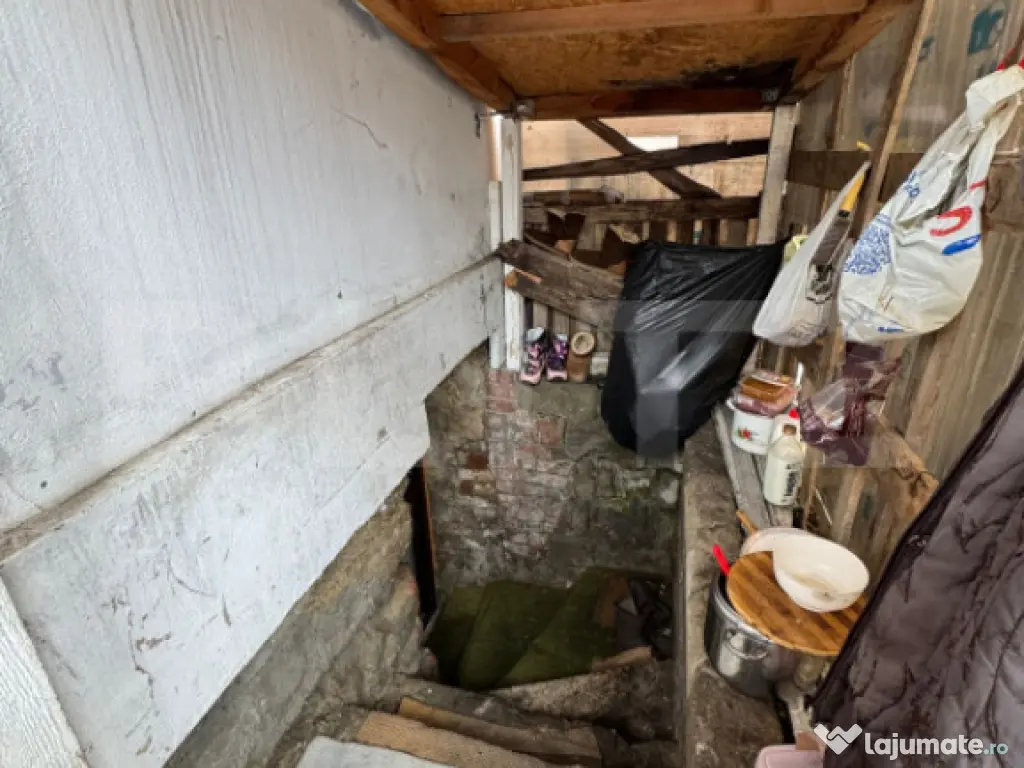Casa cu 2 camere, Piata Alba Iulia - Decebal