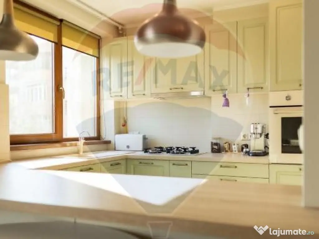 Apartament cu 2 camere de închiriat în zona Ultracentral 