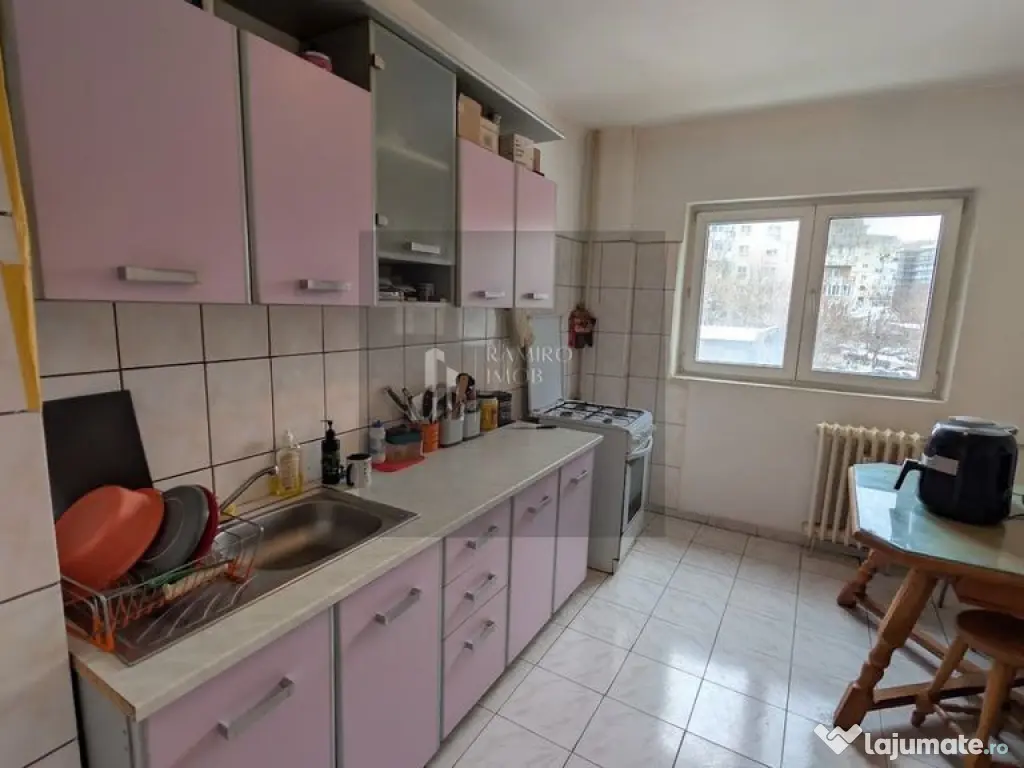 Apartament 4 camere Sun Plaza