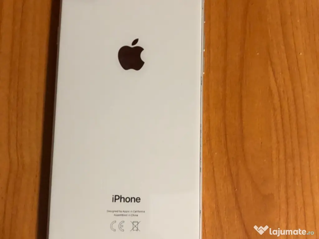 Vand iPhone 8 plus 
