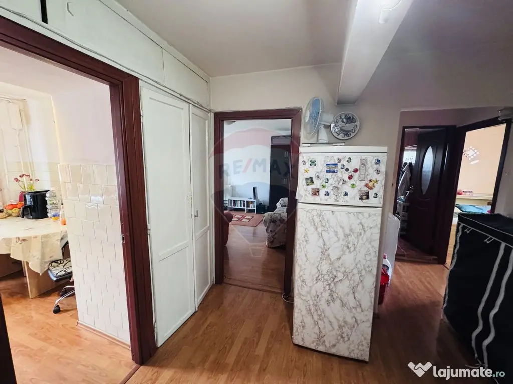 Apartament cu 3 camere de vânzare în zona Nufarul/Ghibu