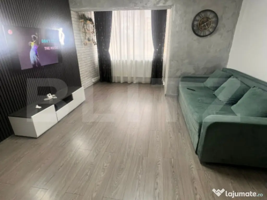 Apartament 2 camere zona Parangu 