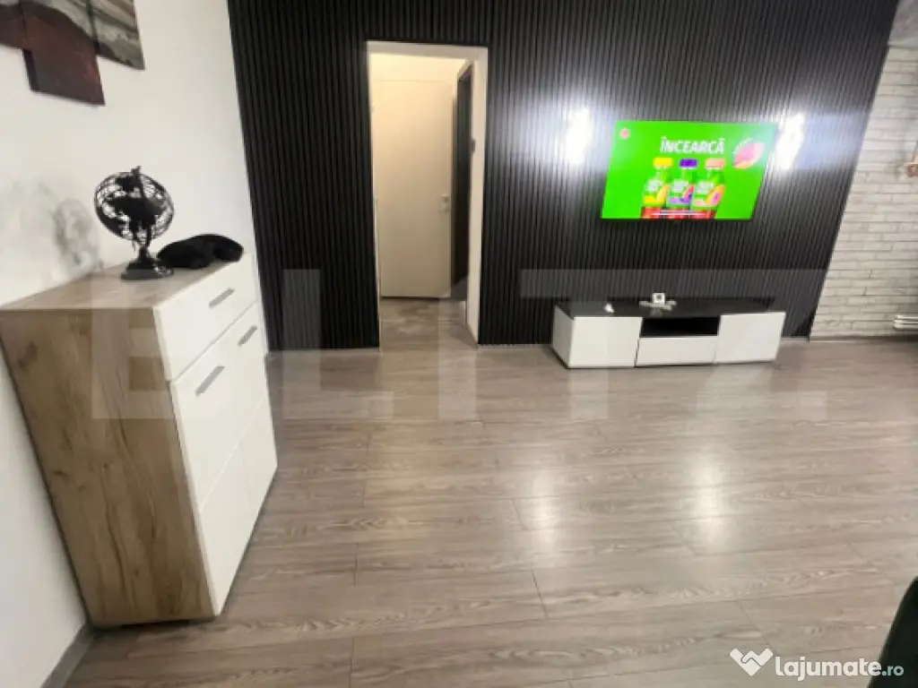 Apartament 2 camere zona Parangu 