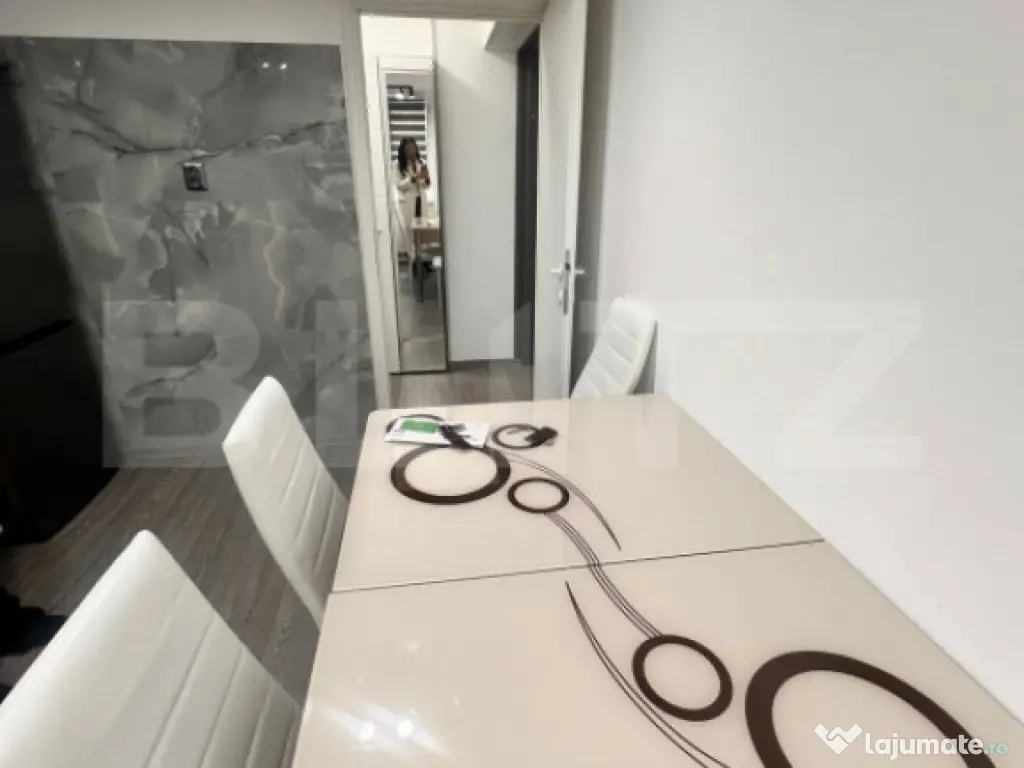 Apartament 2 camere zona Parangu 