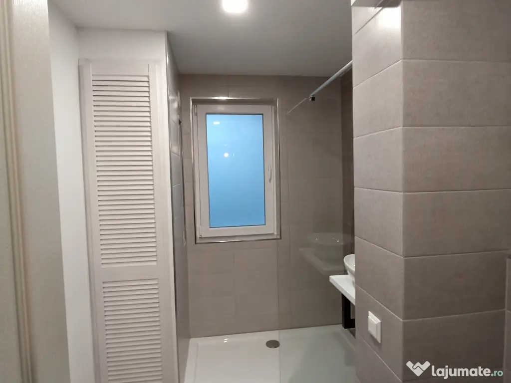 Apartament cu 2 camere (3 camere) str. Slatineanu 