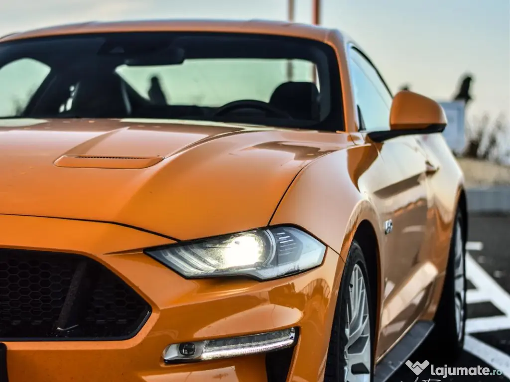 Ford Mustang Coupe 5.0 V8 450CP AT10