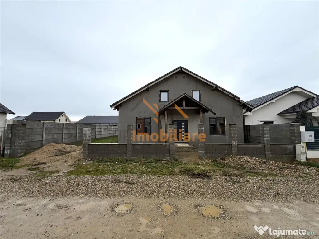 CASA P M | SANTANDREI | ORADEA | TEREN 500 MP 