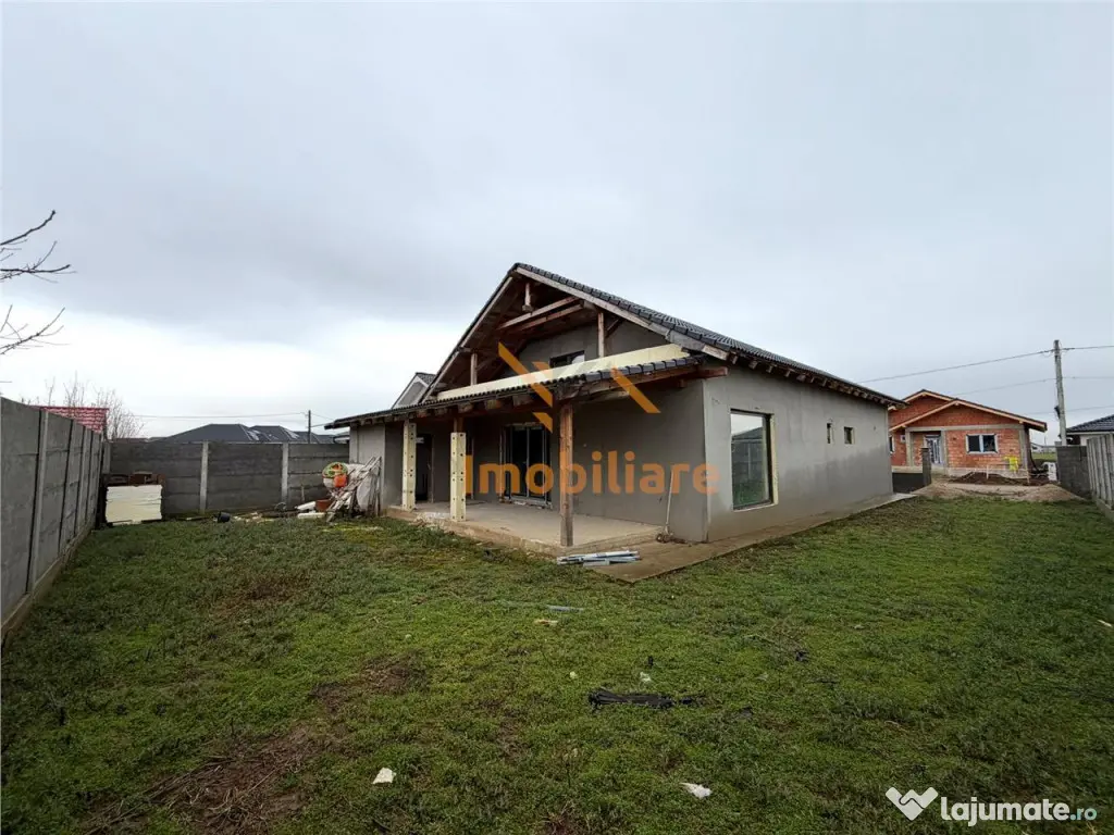 CASA P M | SANTANDREI | ORADEA | TEREN 500 MP 