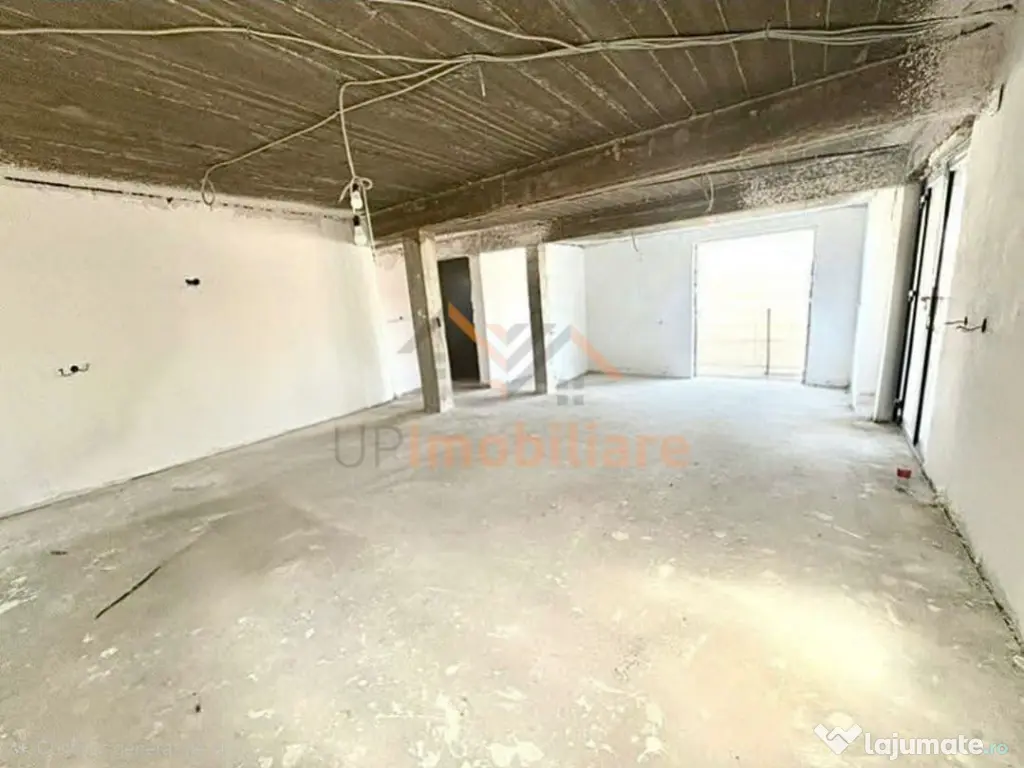 CASA P M | SANTANDREI | ORADEA | TEREN 500 MP 