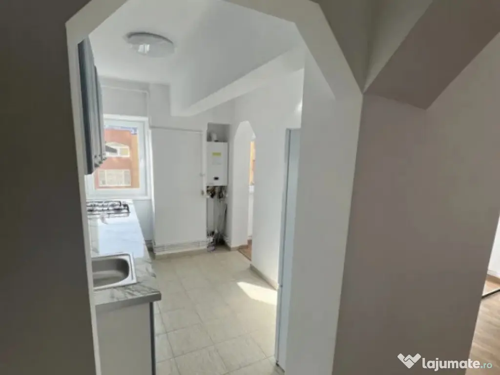 Apartament cu 2 camere 60 mp, etaj intermediar, situat pe Bu 