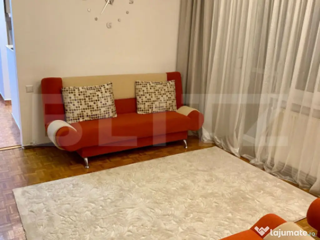 Apartament de vânzare – etaj 2/4, zonă centrală, Satu M