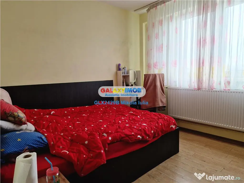 Apartament 2 camere decomandat = Drumul Taberei 