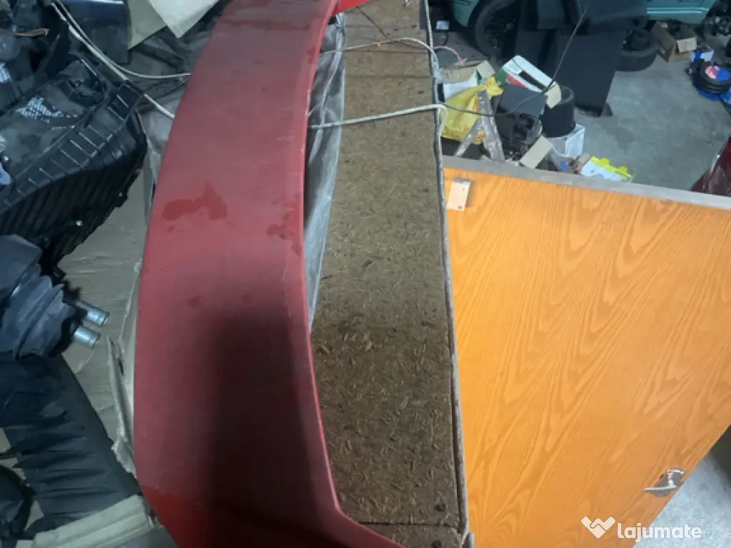 Eleron Tiburon Hyundai coupe an 2006 