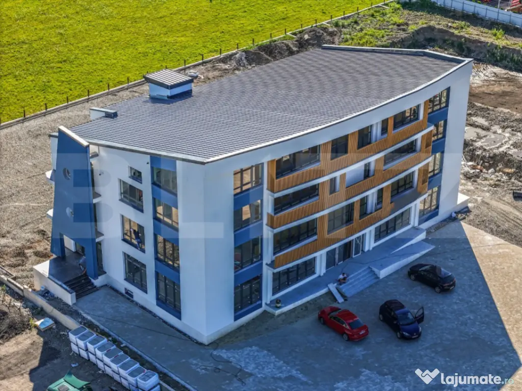 CLADIRE PREMIUM DE BIROURI SI SPATII COMERCIALE IN BISTRITA 
