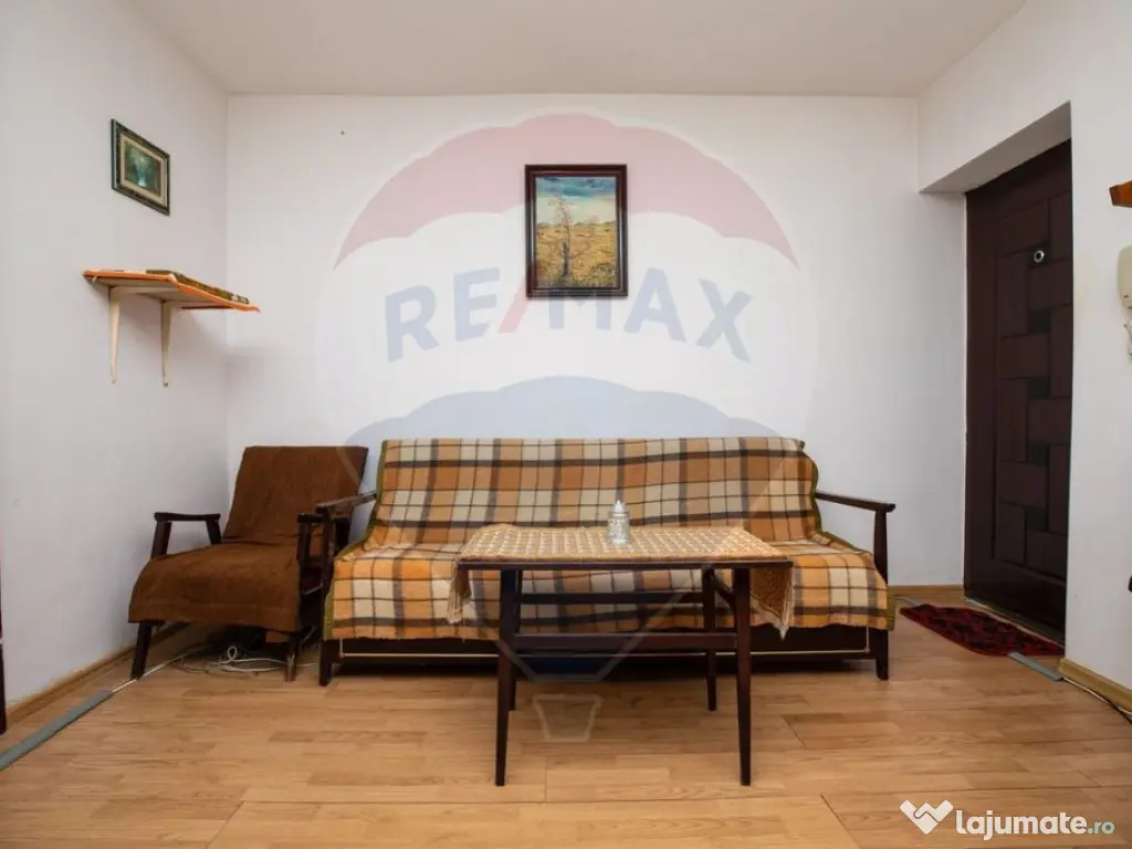 Apartament cu o camera de închiriat în zona Parneava 