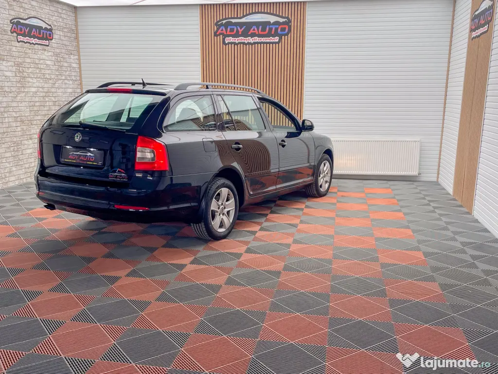 SKODA OCTAVIA 2,0 TDI , 4X4 . Euro 5 . Rate fixe . Garantie 12 luni 