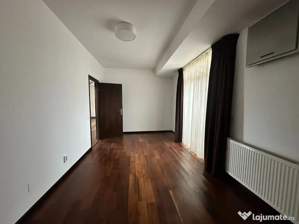 Inchiriez apartament 3 camere nemobilat Baneasa cu parcare subterana 