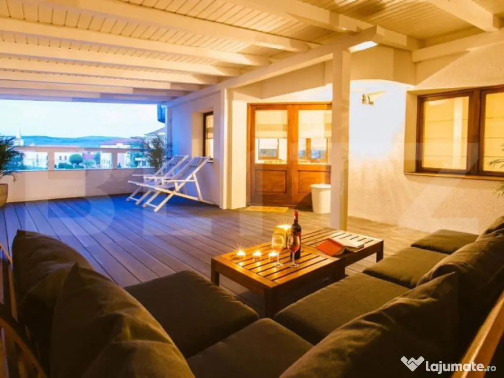 Apartament de inchiriat cu 3 camere, 85mp, zona Central