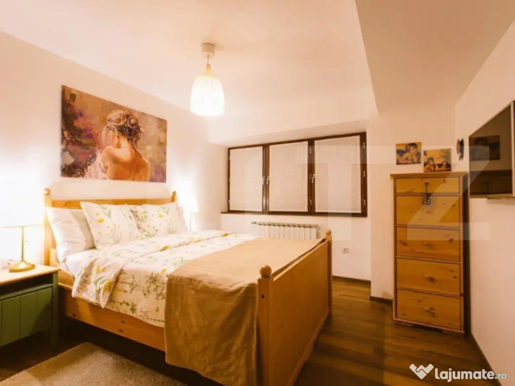 Apartament de inchiriat cu 3 camere, 85mp, zona Central