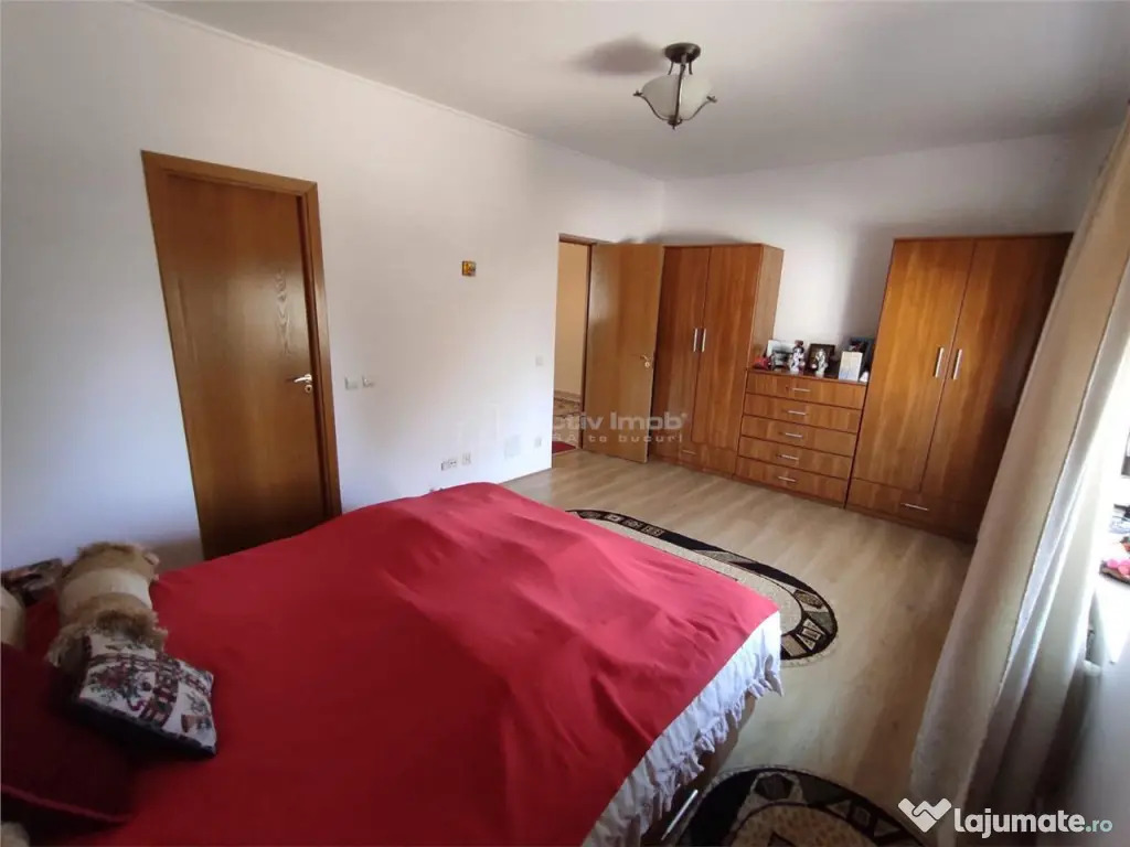 Vila Clinceni- Monumentul Eroilor 