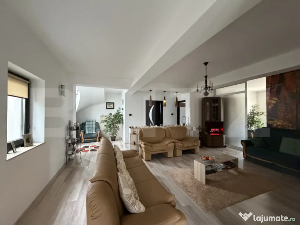 Casa P+1, 254 mp construiti, 664 mp teren, 1 Mai