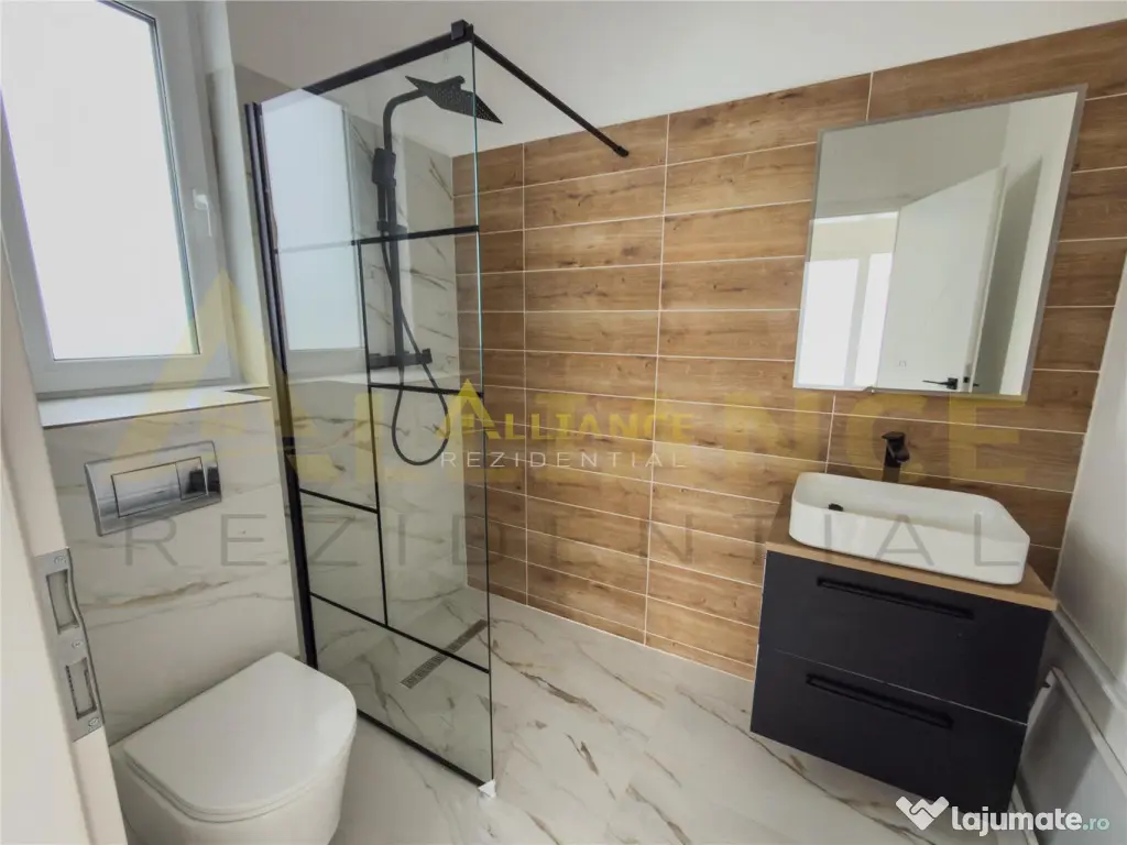 Vila 3 camere decomandata || 2 bai || teren 300 mp || zona n