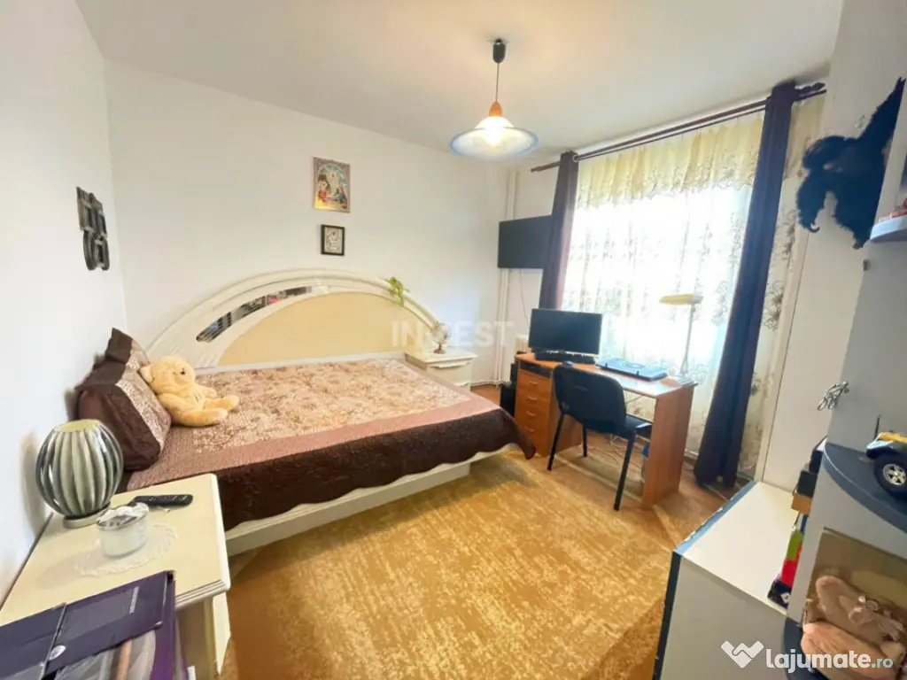 Apartament 2 camere decomandat-Podu Ros-bloc fara risc 
