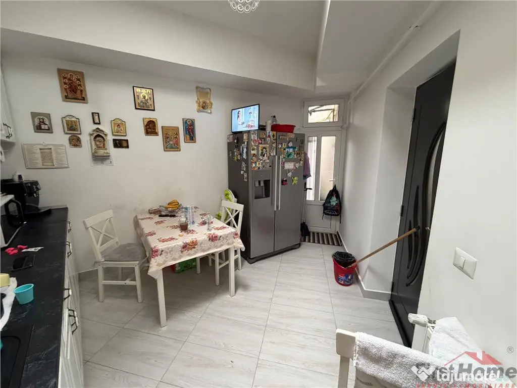 Casa P M de in Focsani, zona Tabacari 109.000 e 