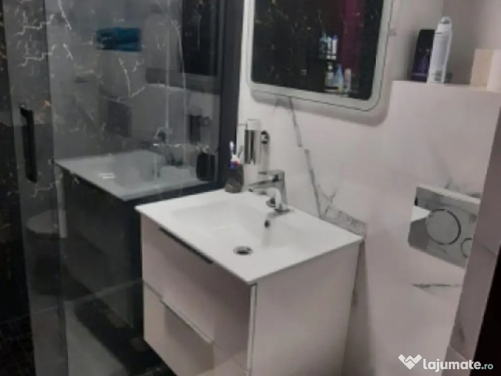 - Garsoniera in zona Hipodrom-Pietatii. 